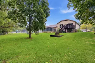 17524 Willowbrook Dr, Lowell, IN 46356 - Photo 25
