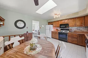 818 N Ernest St, Griffith, IN 46319 - Photo 7