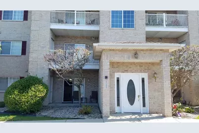 2039 W 75th Place #15, Merrillville, IN 46410 - Photo 3