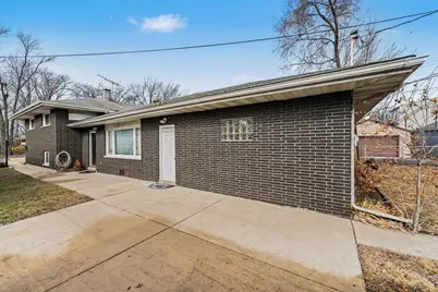 4219 Walsh Avenue, East Chicago, IN 46312 - Photo 3