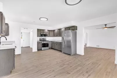 13020 N 1000 W, Demotte, IN 46310 - Photo 9