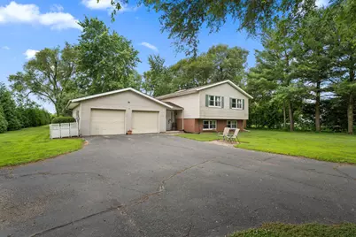 374 E 1125 S, Kouts, IN 46347 - Photo 5