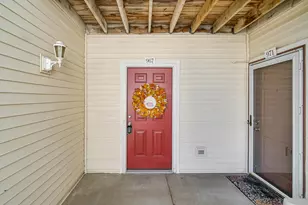 967 Misty Glen Dr, Valparaiso, IN 46385 - Photo 1
