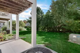 967 Misty Glen Dr, Valparaiso, IN 46385 - Photo 17