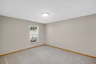 967 Misty Glen Dr, Valparaiso, IN 46385 - Photo 13