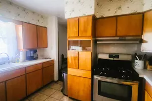 1950 W 60th Pl, Merrillville, IN 46410 - Photo 5