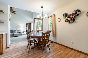 302 Amber Ln, Lowell, IN 46356 - Photo 7