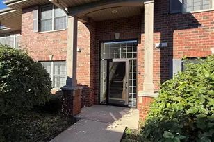 545 Cambridge Ct, Munster, IN 46321 - Photo 3