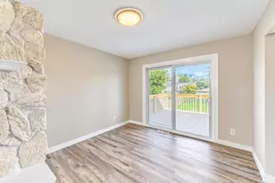 952 Hanover Ln, Dyer, IN 46311 - Photo 11