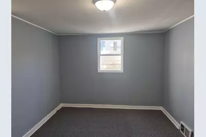 561 W Taft Street, Gary, IN 46404 - Photo 21