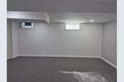 561 W Taft Street, Gary, IN 46404 - Photo 15