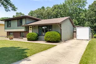 7072 W 82nd Ct, Crown Point, IN 46307 - Photo 1