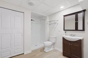 7650 Harrison St, Merrillville, IN 46410 - Photo 25