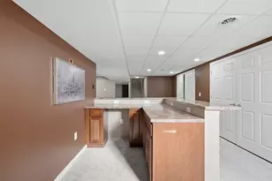 7650 Harrison St, Merrillville, IN 46410 - Photo 17