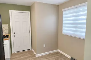 34 Huber Blvd, New Chicago, IN 46342 - Photo 9