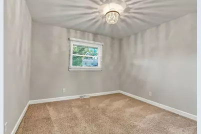 9181 W Springhill Drive, Saint John, IN 46373 - Photo 23