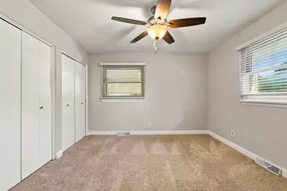 9181 W Springhill Drive, Saint John, IN 46373 - Photo 25