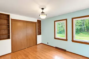302 Menke Rd, Trail Creek, IN 46360 - Photo 17