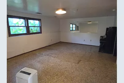 9374 Roosevelt Street, Crown Point, IN 46307 - Photo 17