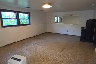 9374 Roosevelt St, Crown Point, IN 46307 - Photo 17