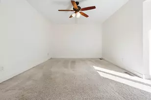 34 Woodhollow Dr, Schererville, IN 46375 - Photo 21