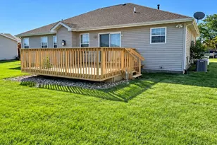 1470 W 84th Ave, Merrillville, IN 46410 - Photo 9
