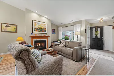 1638 Dogwood Drive, Crown Point, IN 46307 - Photo 5