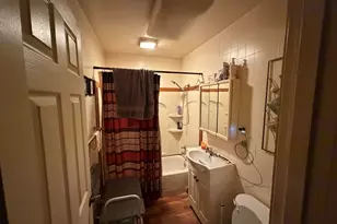 4152 Park Ave, Lake Station, IN 46405 - Photo 13