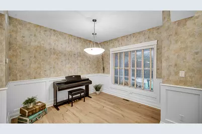1128 Jeanne Court, Crown Point, IN 46307 - Photo 3