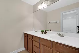 1128 Jeanne Ct, Crown Point, IN 46307 - Photo 25