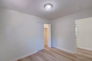 951 Wright St, Gary, IN 46404 - Photo 39