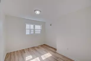 951 Wright St, Gary, IN 46404 - Photo 33