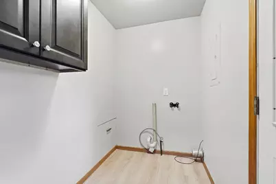 4750 E 26th Place, Lake Station, IN 46405 - Photo 11
