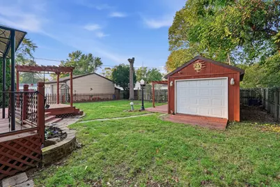 4750 E 26th Place, Lake Station, IN 46405 - Photo 5