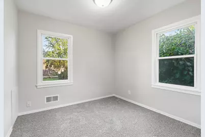 7603 Oakdale Avenue, Hammond, IN 46324 - Photo 9