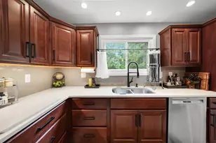 3125 Austria Ct, Valparaiso, IN 46383 - Photo 25