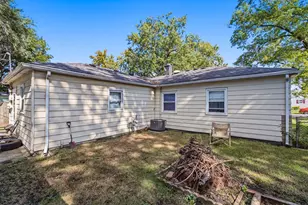 7530 White Oak Ave, Hammond, IN 46324 - Photo 5