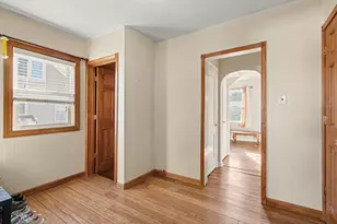 419 N Wisconsin St, Hobart, IN 46342 - Photo 9