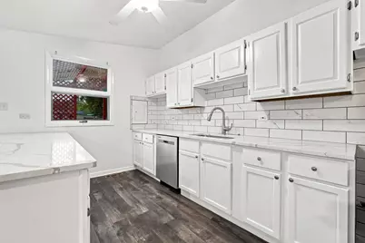518 Avalon Drive, Dyer, IN 46311 - Photo 5