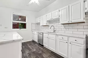 518 Avalon Dr, Dyer, IN 46311 - Photo 5