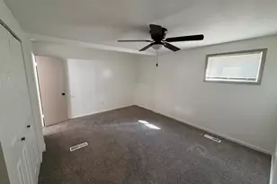7561 Golfway Ct, Hammond, IN 46324 - Photo 17