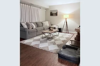 8323 Fairbanks Street #3d, Crown Point, IN 46307 - Photo 5