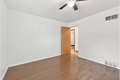 9502 Fran-Lin Parkway, Munster, IN 46321 - Photo 17