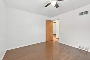 9502 Fran-lin Pkwy, Munster, IN 46321 - Photo 17