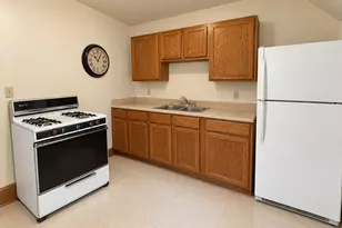 401 Morgan Blvd, Valparaiso, IN 46383 - Photo 21