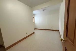401 Morgan Blvd, Valparaiso, IN 46383 - Photo 7