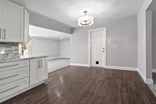 760 Acadia Rd, Valparaiso, IN 46385 - Photo 7