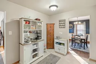 1803 McCord Rd, Valparaiso, IN 46383 - Photo 11
