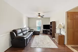 1803 McCord Rd, Valparaiso, IN 46383 - Photo 17