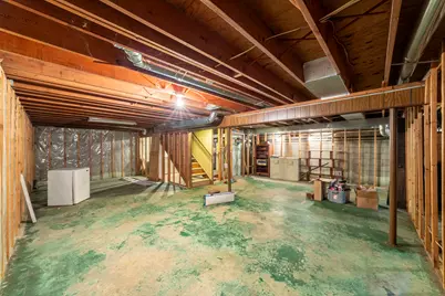 2702 N Goldring Road, La Porte, IN 46350 - Photo 11